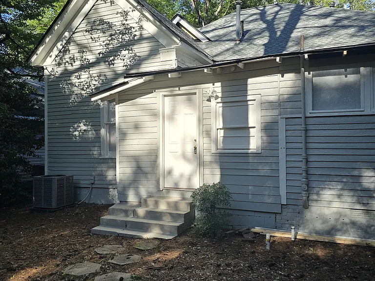 1042 McMillan St NW — Photo 3