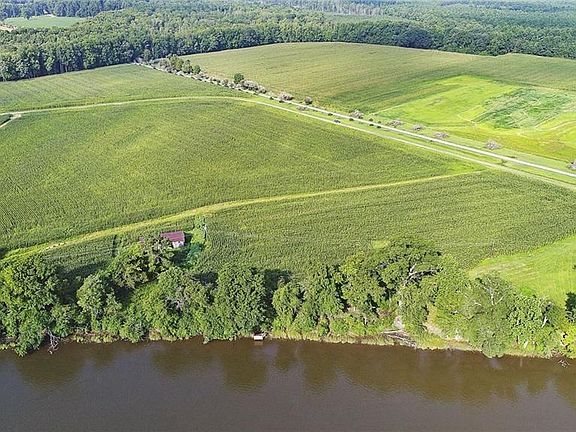 2nd image of 3 Spotswood Dr