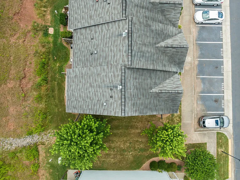 2713 Wyntercrest Ln — Photo 34