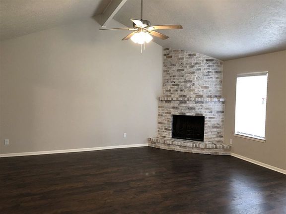 5th image of 8750 Bienville Dr