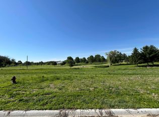 111 Maverick Ln, Riceville, IA 50466