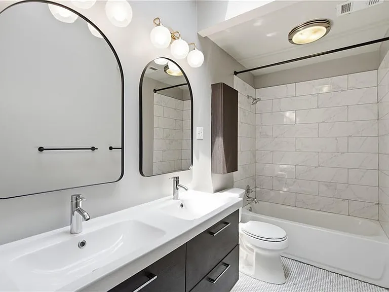 856 Saint Charles Ave NE #8 — Photo 24