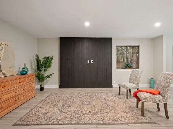 946 Rue De Palms Dr, Niceville, FL 32578