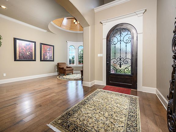 4th image of 7022 Walden Dr