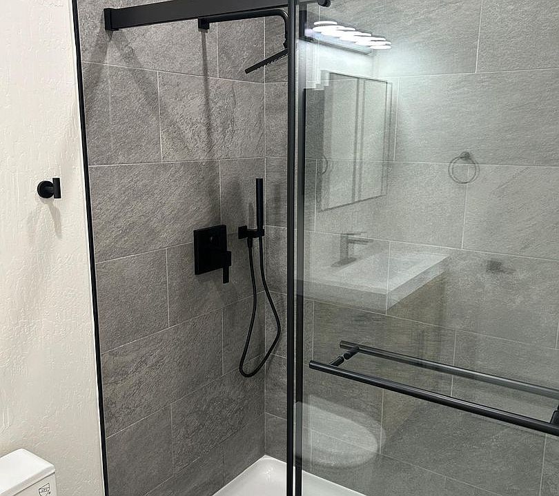 1st image of 2874 16th St #2878