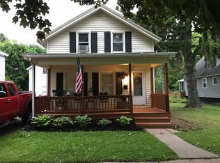 306 4th St, Liverpool, NY