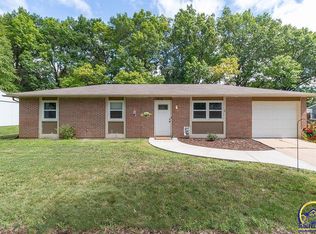 1408 Pinewood Dr, Lawrence, KS 66044