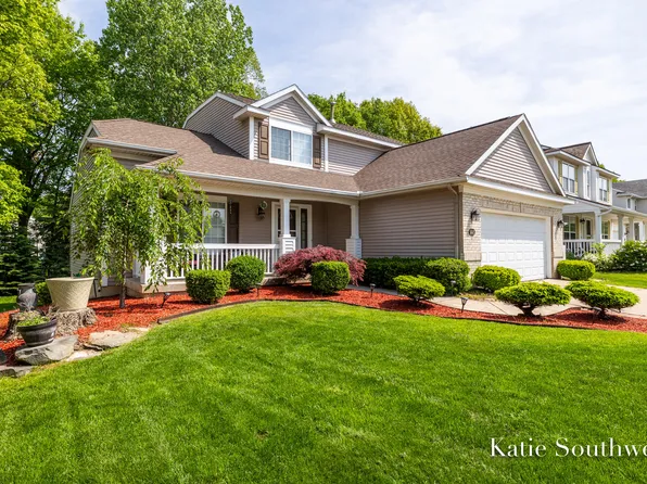 3643 Falling Leaf Dr SE, Kentwood, MI 49512