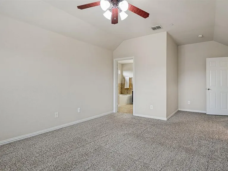 8748 San Bernard St — Photo 16