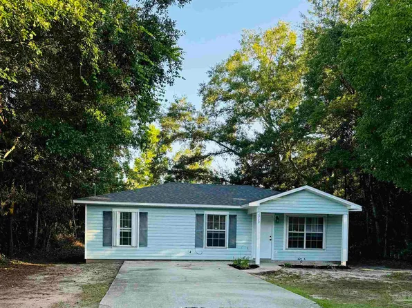 6709 Jasmine St, Milton, FL 32570