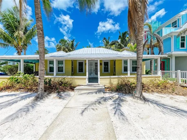 104 Magnolia Ave, Anna Maria, FL 34216