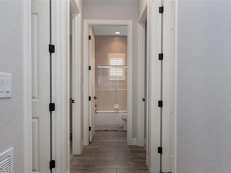 2977 Willow Ridge Ct — Photo 18
