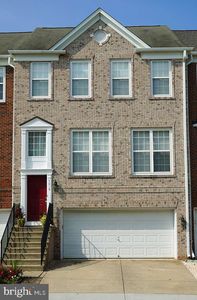 7019 Courtyard Way, Haymarket, VA, 20169