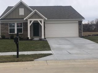 662 Springdale Ln, Greenfield, IN 46140