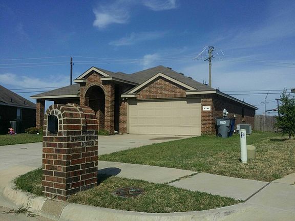 3rd image of 2131 Stonewood Dr