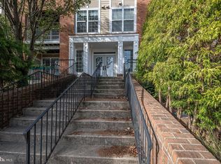 2720 Bellforest Ct APT 106, Vienna, VA 22180
