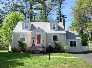 111 School St, Westwood, MA 02090