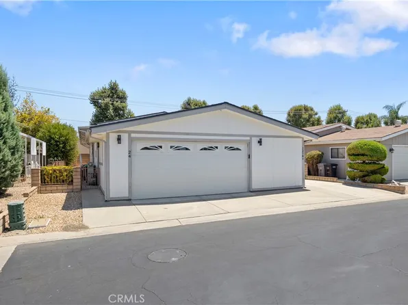 1298 Bishop Dr, Hemet, CA 92545
