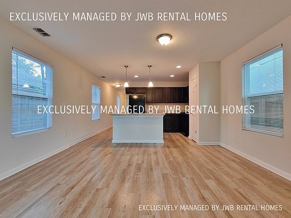 4th image of 8604 Dandy Ave