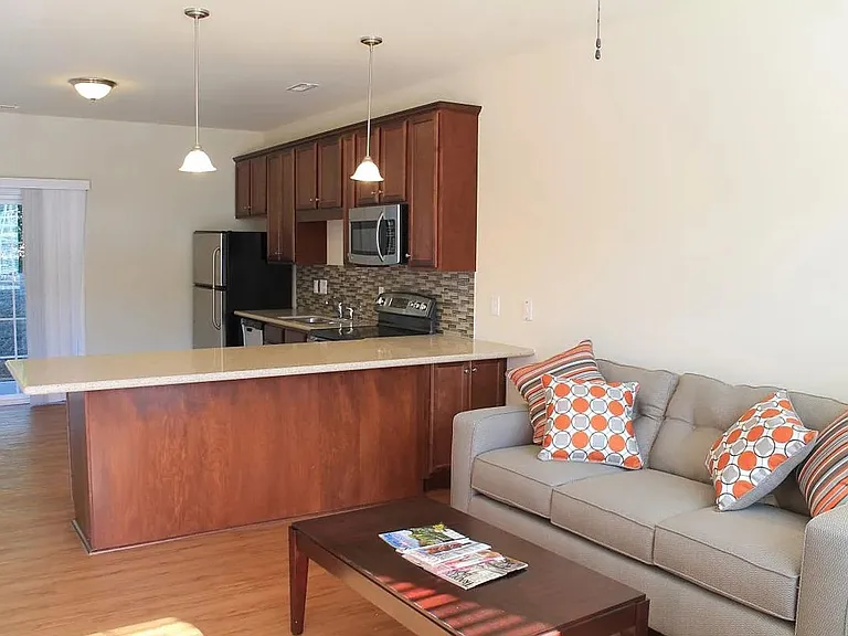 631 Centennial View Ln — Photo 4