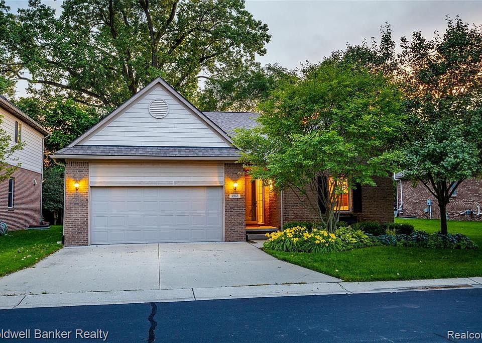 9363 Village Manor Dr Plymouth MI Zillow