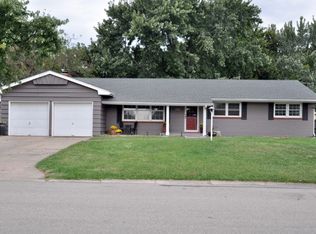 515 N Angle Ln, Andover, KS 67002