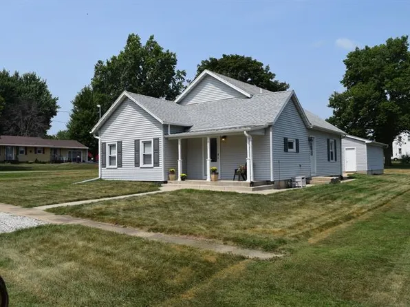 236 W South St, Sheffield, IL 61361