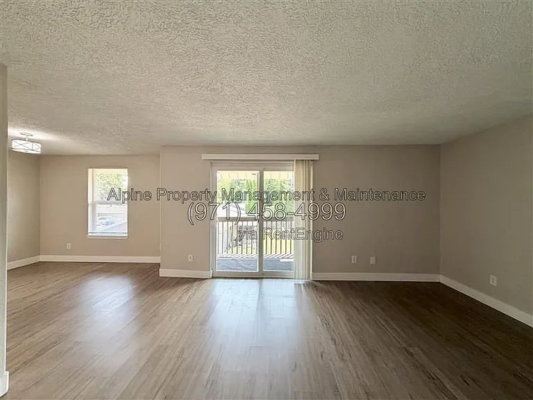 13062 SE Powell Blvd #5 — Photo 12