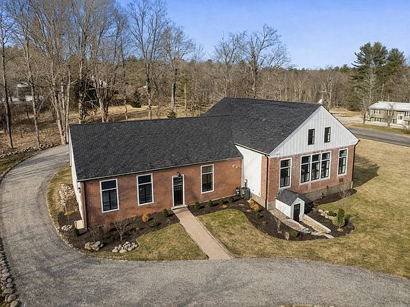2nd image of 13 Beech Hill Rd