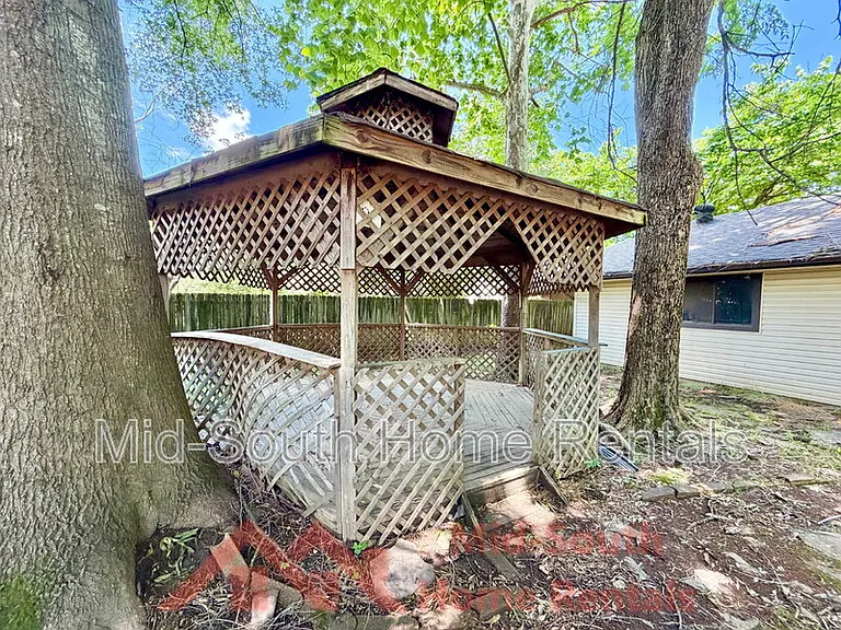 2373 W Monica Dr — Photo 31