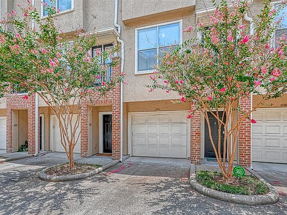 3rd image of 12707 Boheme Dr APT 411
