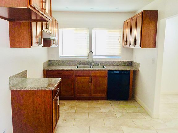 3rd image of 812 S Ramona St APT C