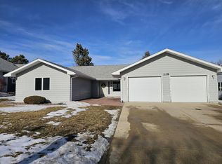 228 Trail Ridge Rd, Brookings, SD 57006