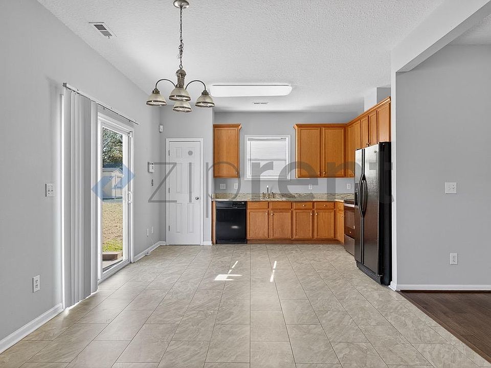 1st image of 6404 Trotters Ridge Rd #6404