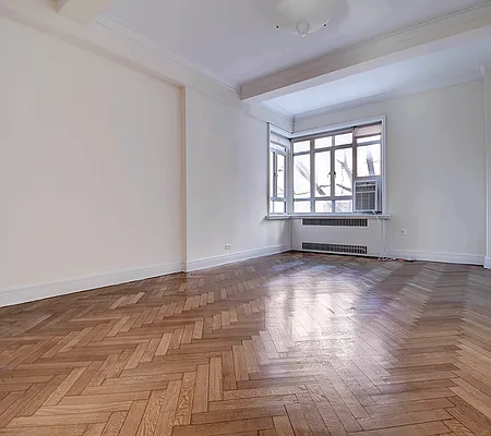 Rented by Urbane Brokerage | media 15