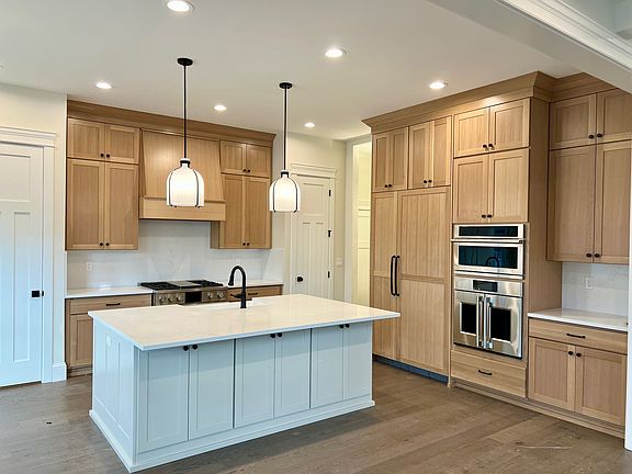 2nd image of 10983 S Lake Island Dr