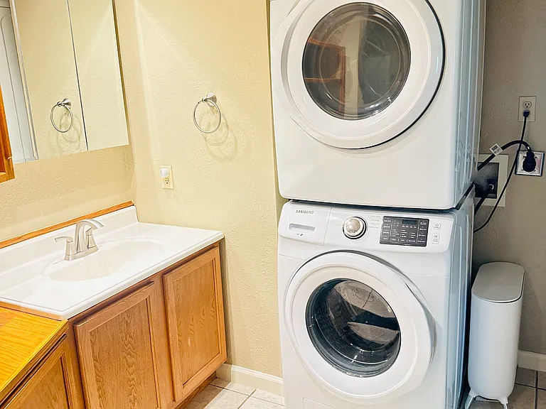 3112 N Aw Grimes Blvd #1 — Photo 4