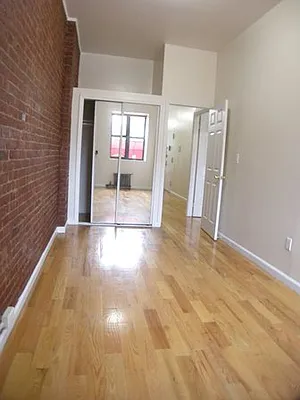 Rented by Vickers Realty | media 8