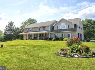 1010 Sweetbriar Rd, Perkasie, PA 18944