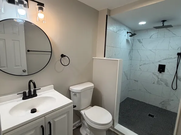 417 Pennsylvania Ave, Rochester, PA 15074