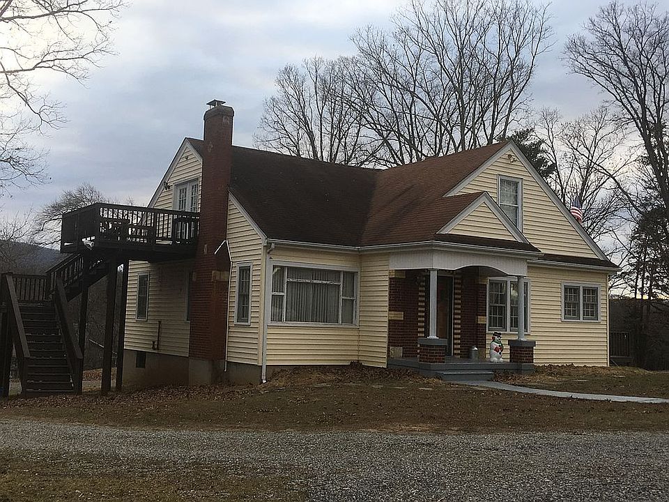 3303 Pitzer Rd, Roanoke, VA 24014 Zillow