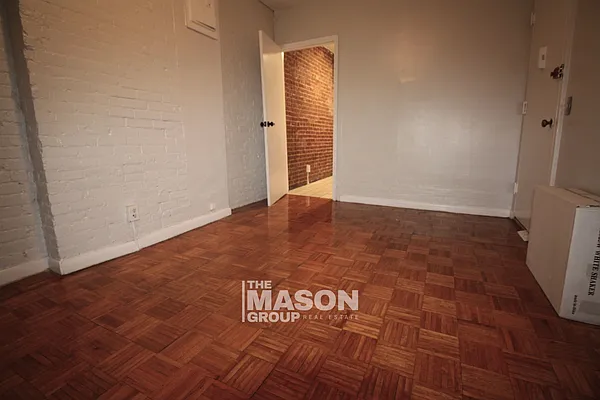 Rented by Mason Group LLC | media 10