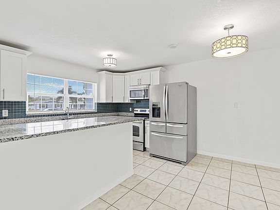 3rd image of 3103 W Osborne Ave