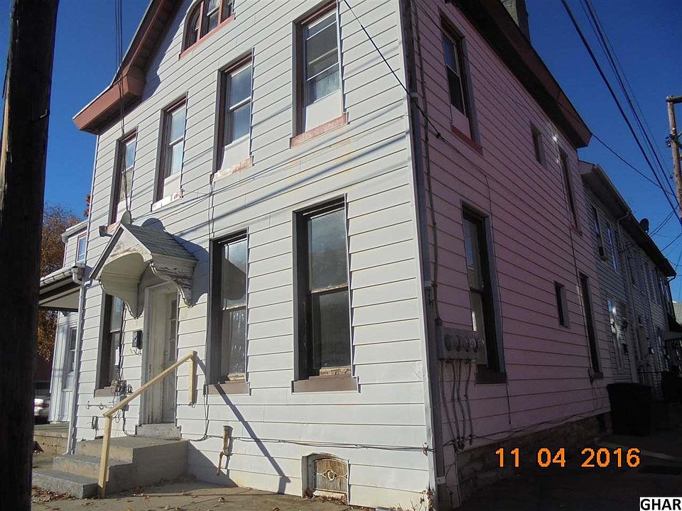 1st image of 923 E Lehman St