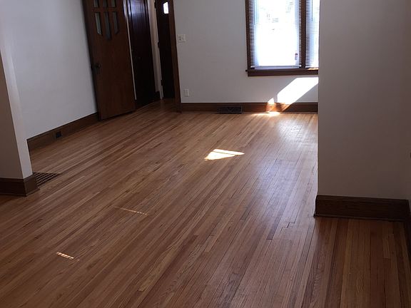 Dining rm into Living rm
