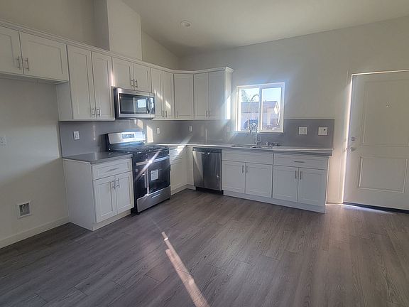 4th image of 9708 Krista Vineyard Way #A