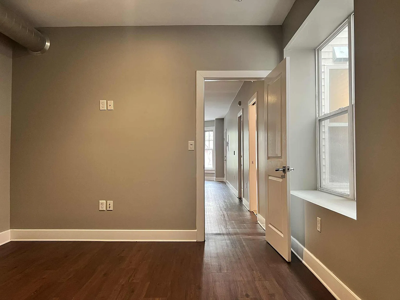 130 Locust - 8 — Photo 4