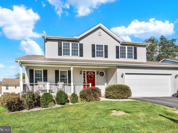 11 Dove Ct, Dillsburg, PA 17019