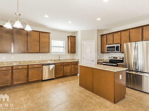 2nd image of 206 Buck Run Way