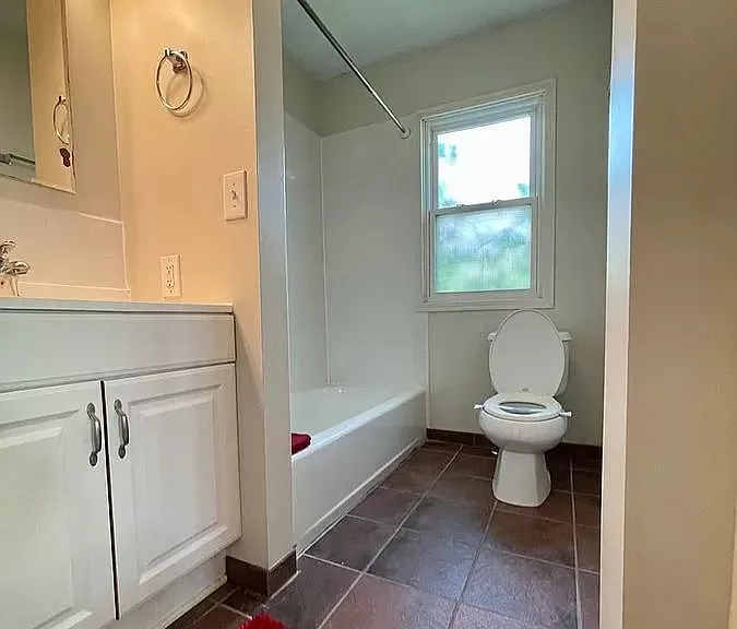 649 Fillmore St NE #2 — Photo 11